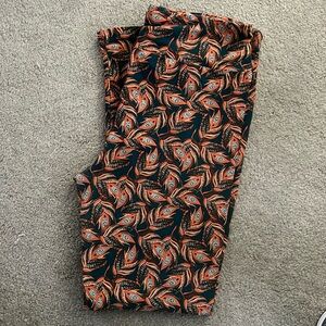 Gently used lularoe leggings